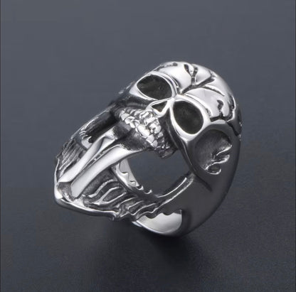 SKULL RING