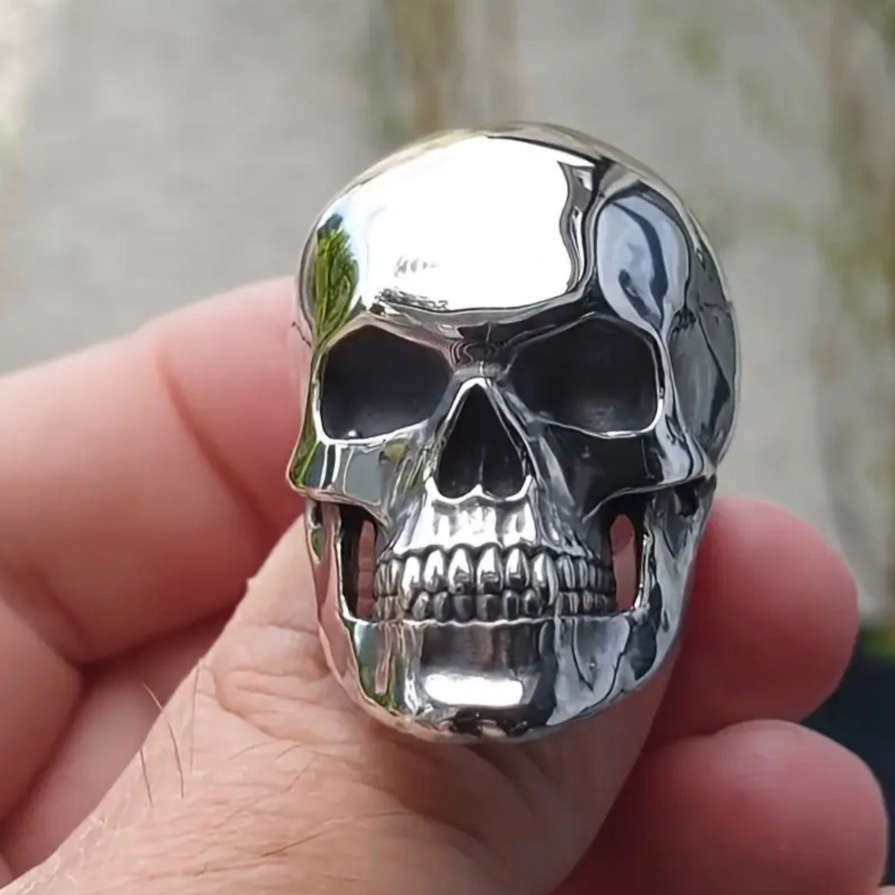 SKULL RING