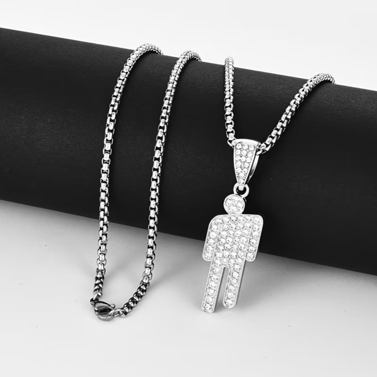 ICED BLOHSH NECKLACE