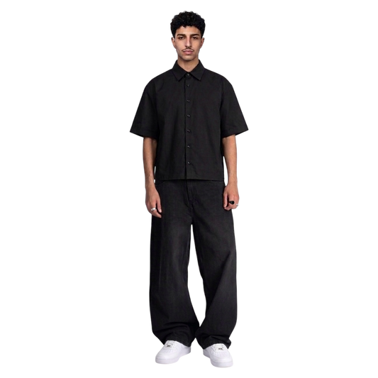 BOXY BLACK SHIRT